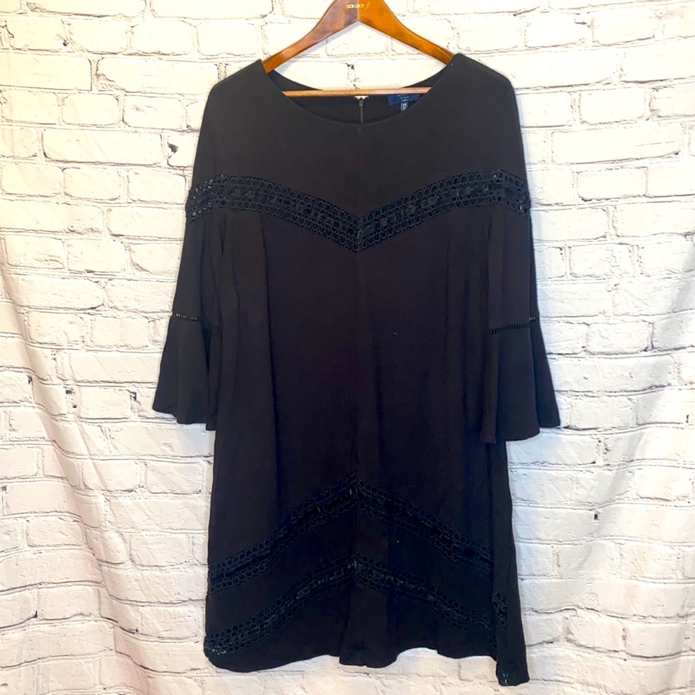 Kaari Blue Curvy Black Long Bell Sleeve Dress Size 2X